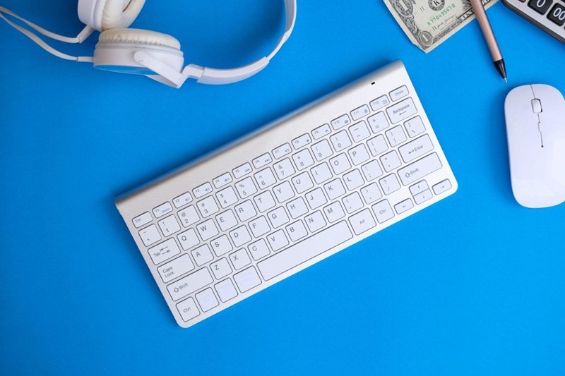 Budget keyboard for affordable office productivity